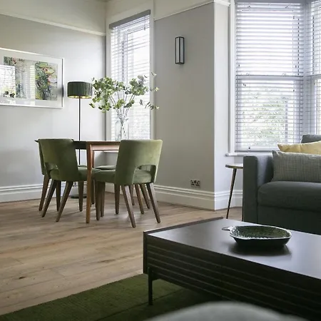 Harlow 2, Deluxe 2 Bedroom