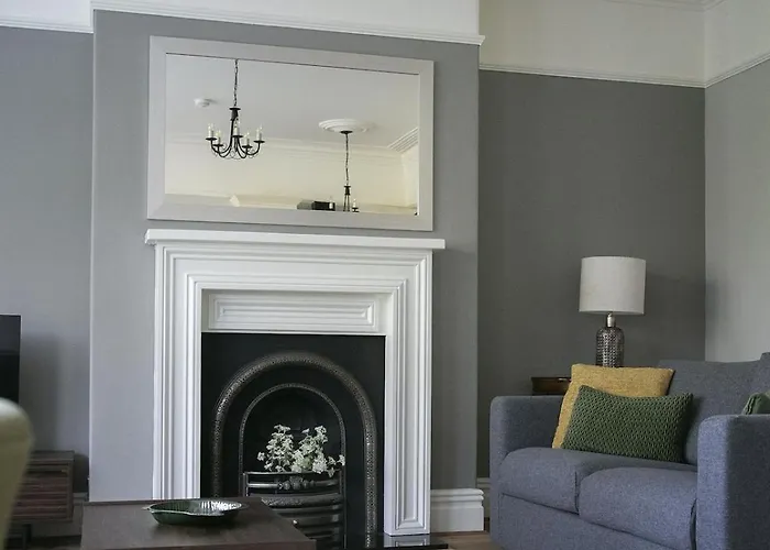 Harlow 2, Deluxe 2 Bedroom Apartament